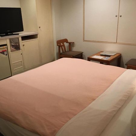 Hotel Noel Tokyo prefektur Exteriör bild